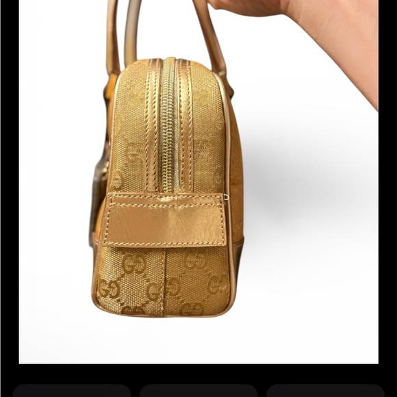 1 TIME ONLY GUCCI RARE Vintage Metallic Gold GG Canvas Bowler Bag Satchel + COA - Picture 5 of 12